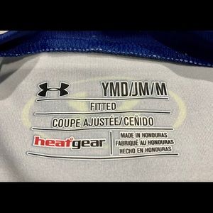 Under Armour Shirts & Tops - Under Armor Shark Dry Gear T Shirt Medium Under Armour Shirts & Tops - Under Armor Shark Dry Gear T Shirt Medium